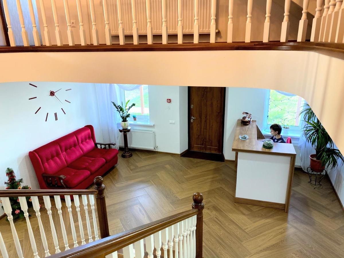 Rioro Hotel Myrhorod Bagian luar foto